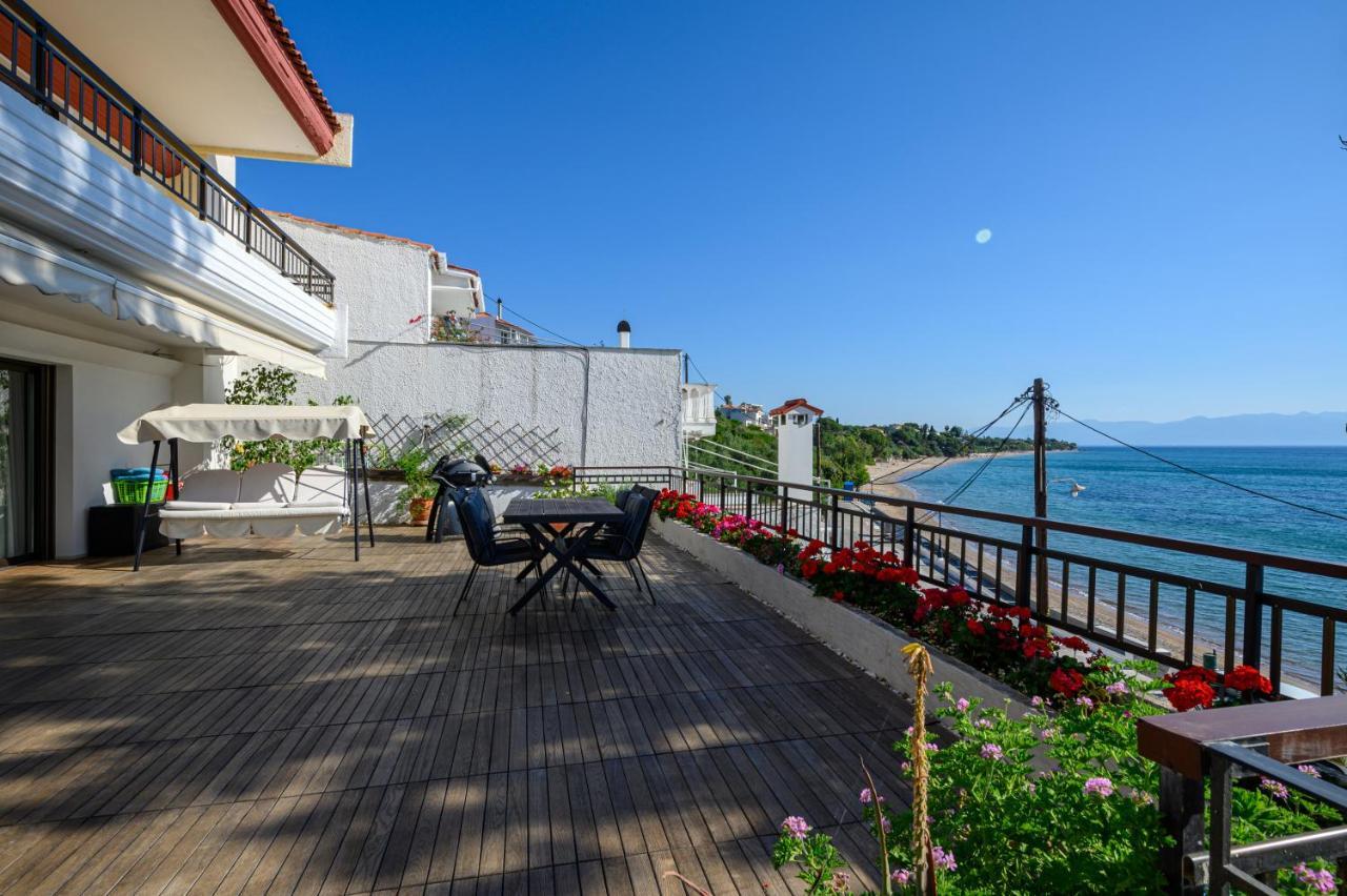 Вілла 5 Meters From The Beach Храні Екстер'єр фото