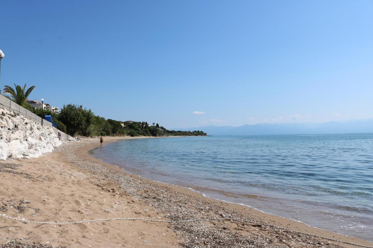 Вілла 5 Meters From The Beach Храні Екстер'єр фото